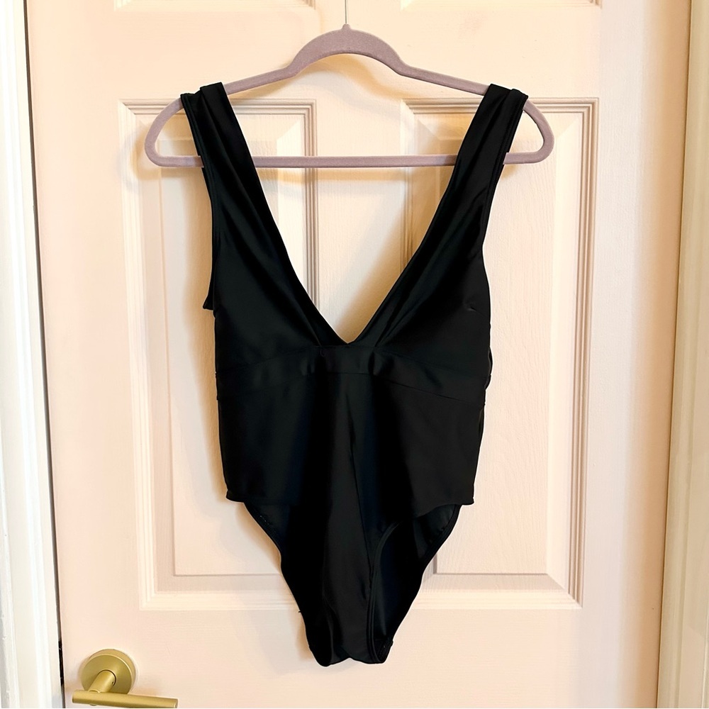 Black wolf and whistle one piece swimsuit